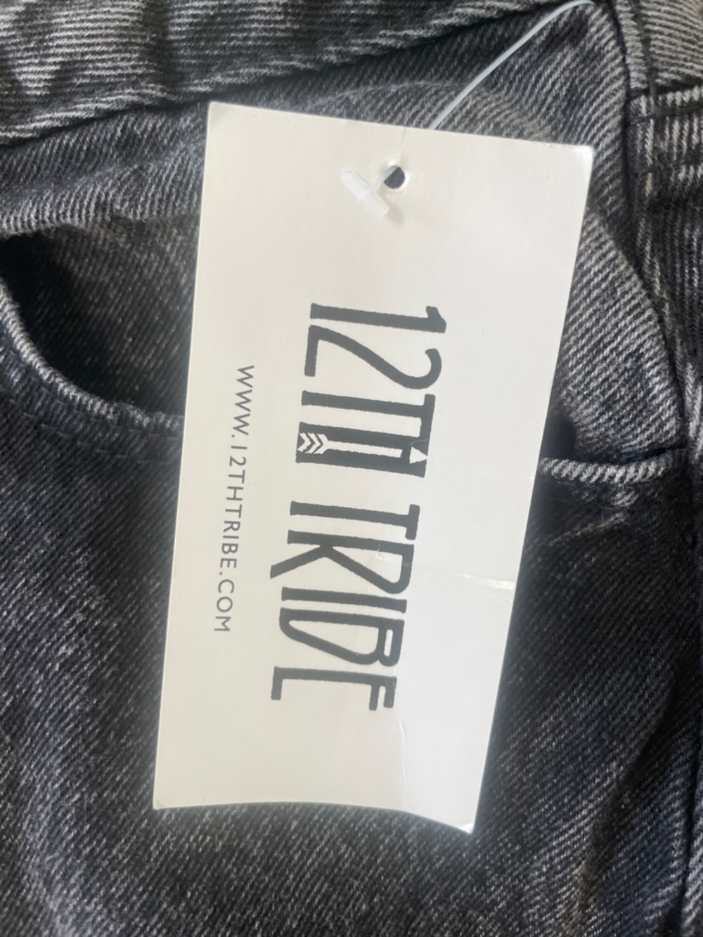 NWT 12th Tribe Asymmetrical Waist Dylan Jeans Size 28 - Picture 5 of 8